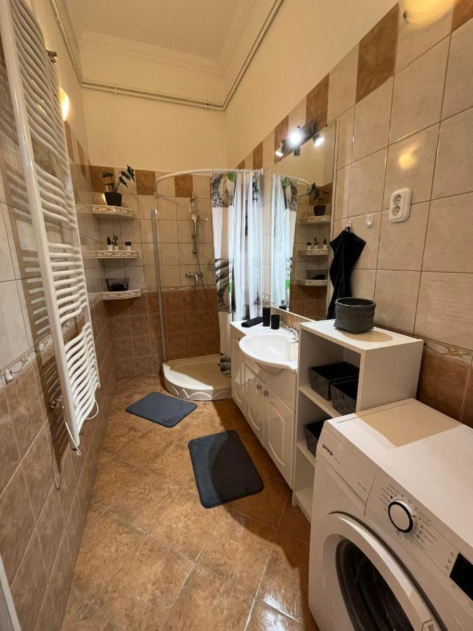 Szeged Apartman Екстериор снимка
